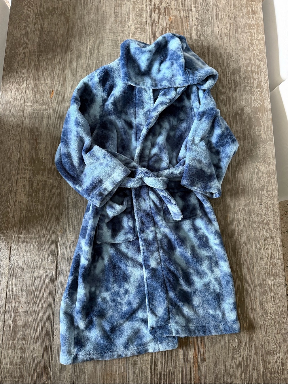 Tucker + Tate Boys’ Blue Tie-Dye Hooded Robe Coat
